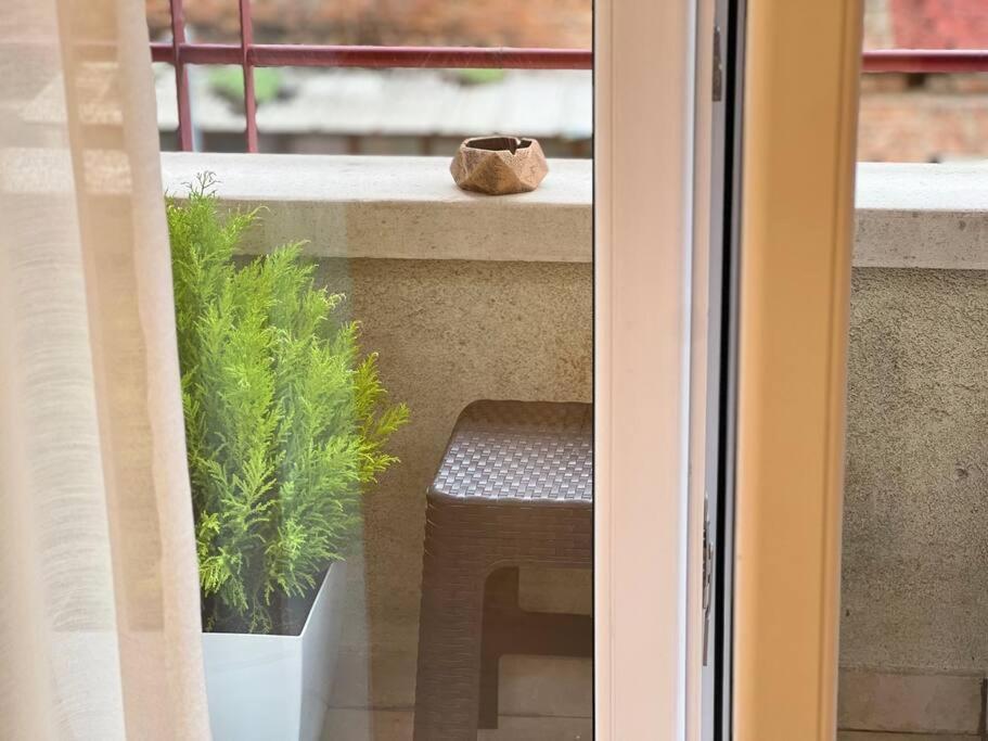 Rentapt Tirana Apartment Bagian luar foto