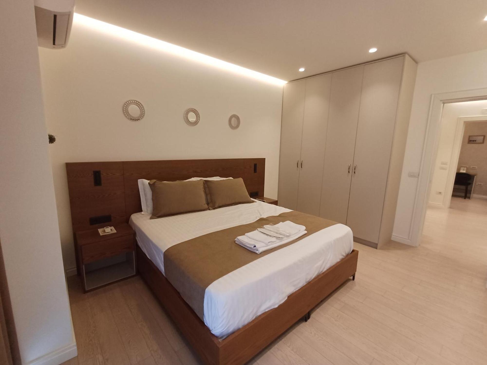 Rentapt Tirana Apartment Bagian luar foto